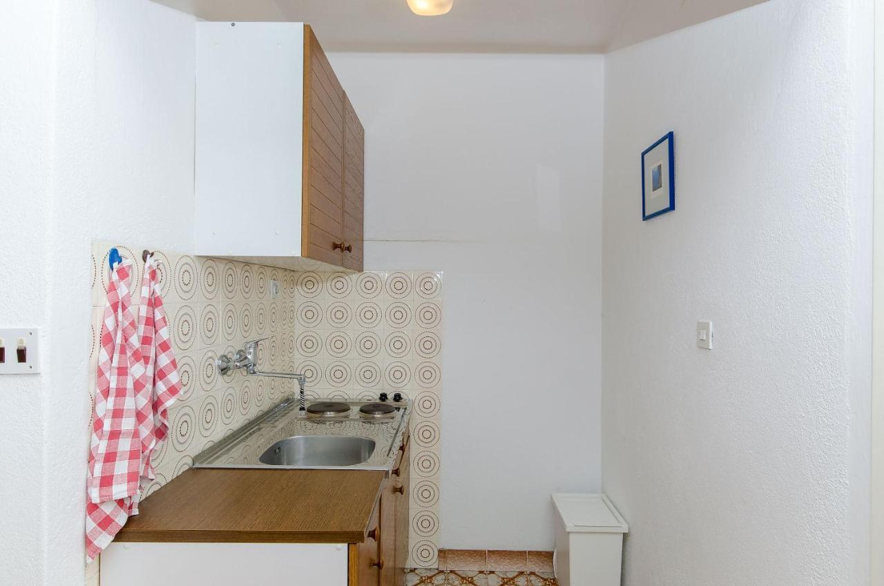 Apartments Katica มาคาร์สกา ภายนอก รูปภาพ